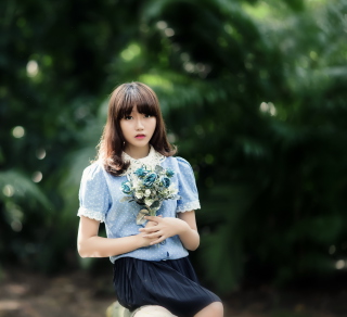 Cute Asian Model With Flower Bouquet papel de parede para celular para iPad 3