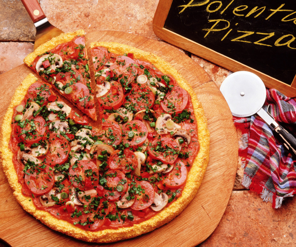 Pizza With Tomatoes And Mushrooms wallpaper 960x800