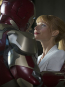 Screenshot №1 pro téma Iron Man And Pepper Potts 132x176