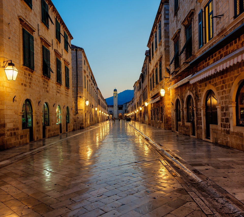 Das Stradun street in Dubrovnik, Croatia Wallpaper 960x854