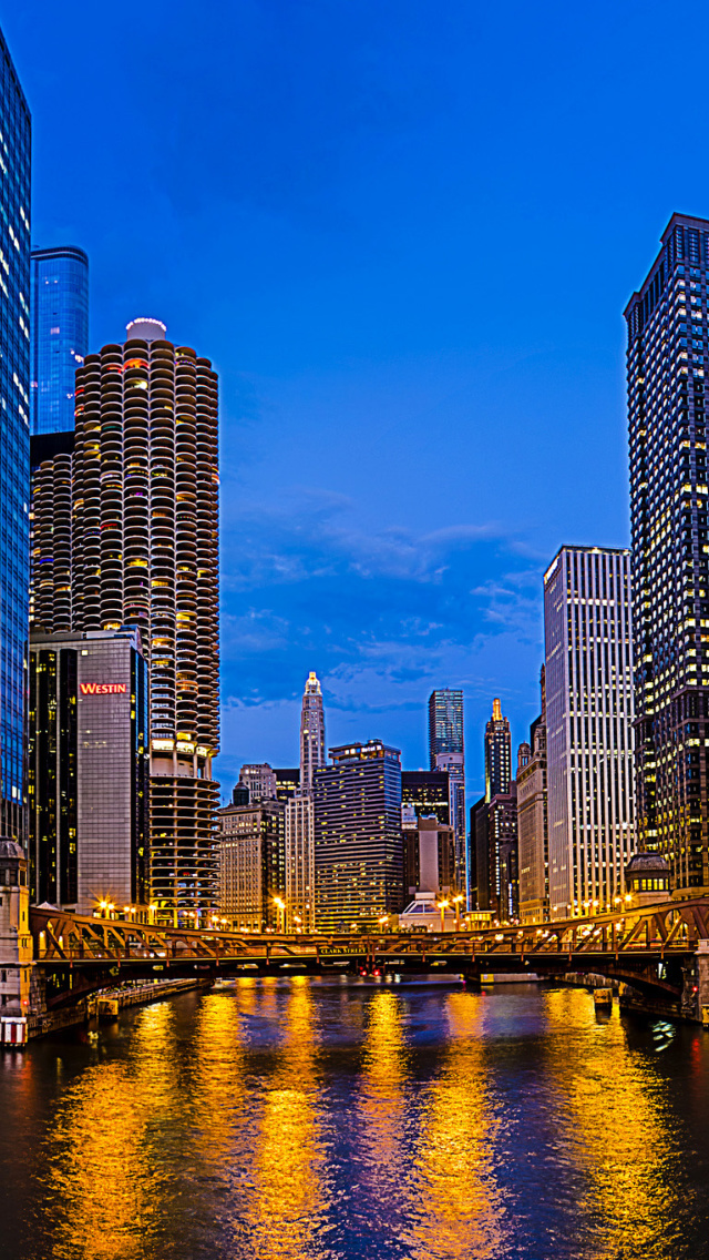 New Eastside in Chicago, Illinois wallpaper 640x1136