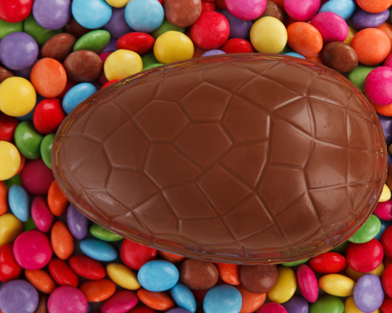 Обои Easter Chocolate Egg 1280x1024