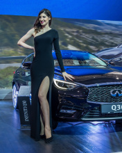 Infiniti Q30 Frankfurt Auto Show screenshot #1 176x220