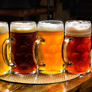 One Liter Beer Mugs - Obrázkek zdarma pro iPad