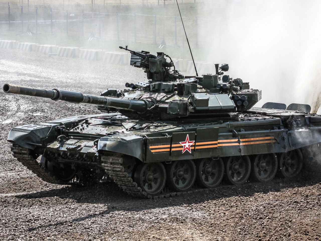 Обои Armoured fighting vehicle 1280x960