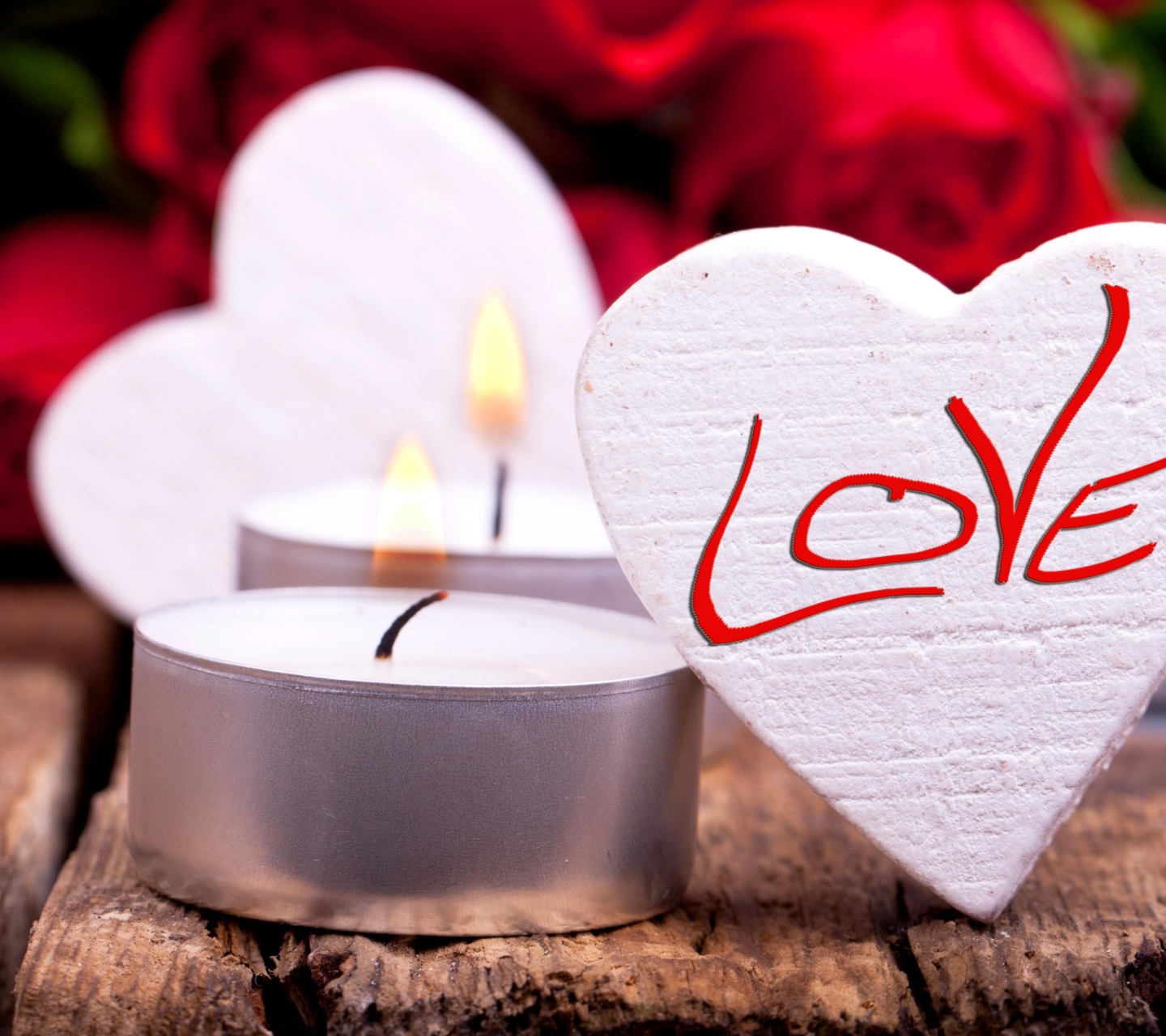 Обои Love Heart And Candles 1440x1280