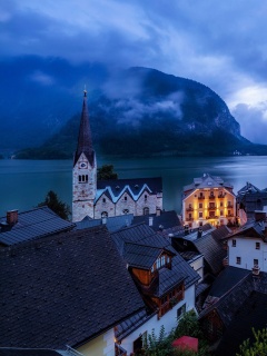 Обои Hallstatt Austria Mist City 240x320