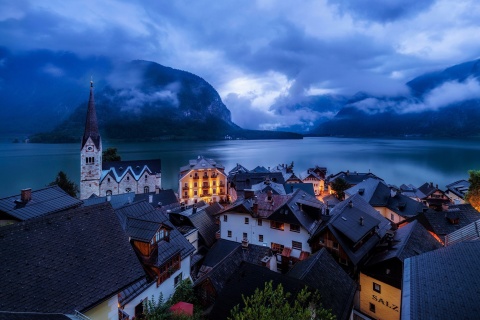 Обои Hallstatt Austria Mist City 480x320