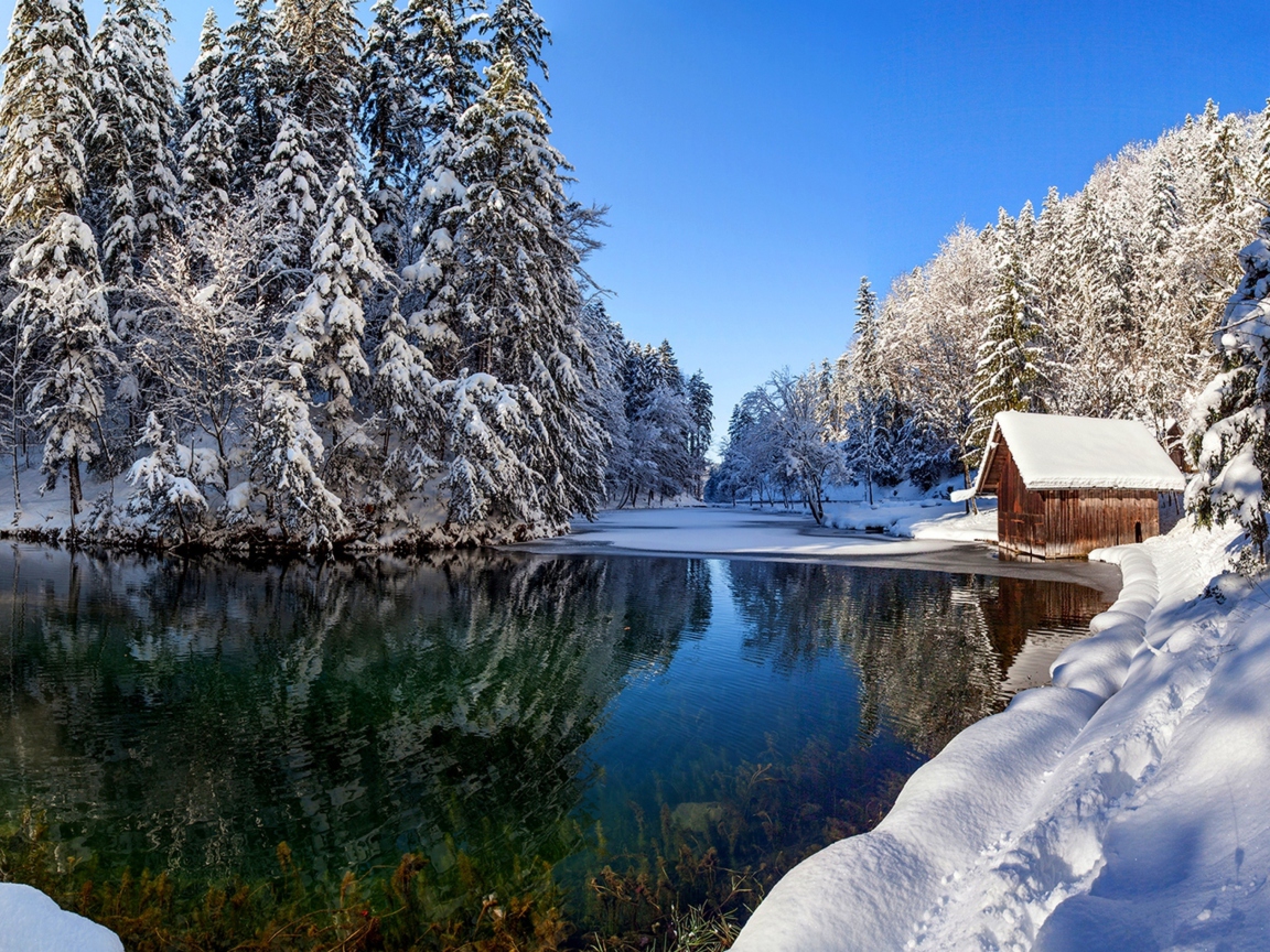 Das Winter House Wallpaper 1152x864