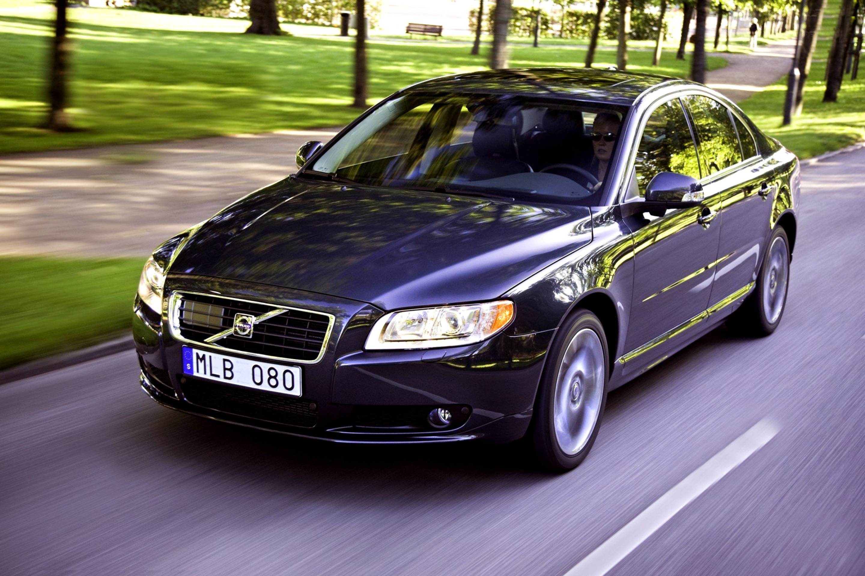 Volvo S80 wallpaper 2880x1920