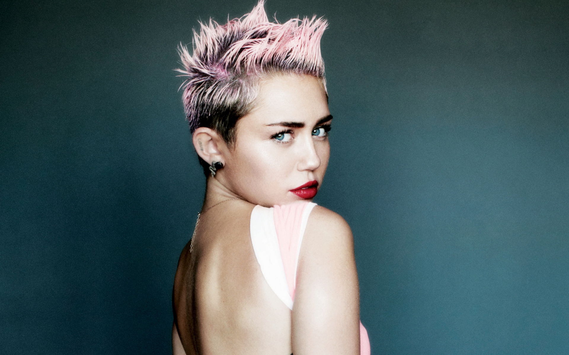 Das Miley Cyrus For V Magazine Wallpaper 1920x1200