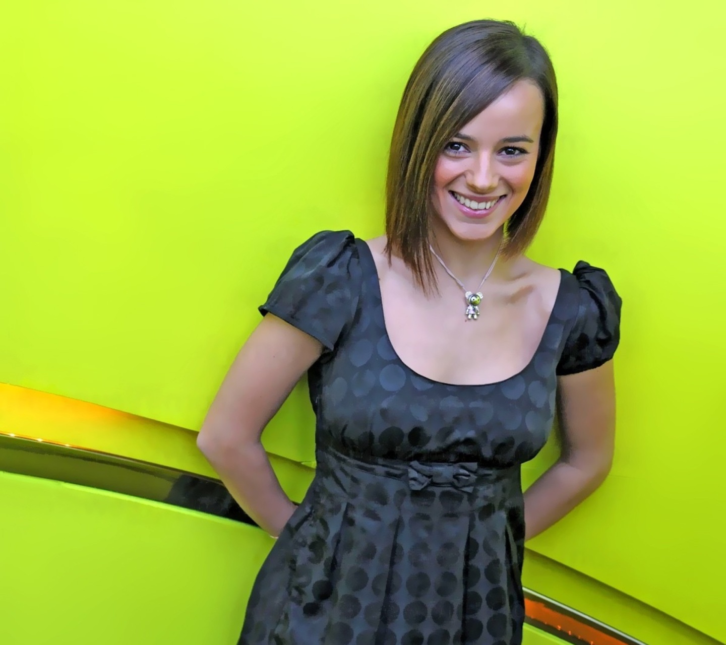 Alizee Singer wallpaper 1440x1280