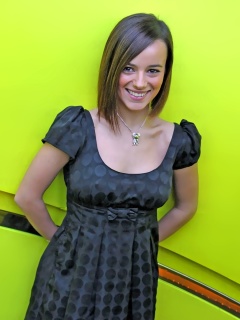 Das Alizee Singer Wallpaper 240x320