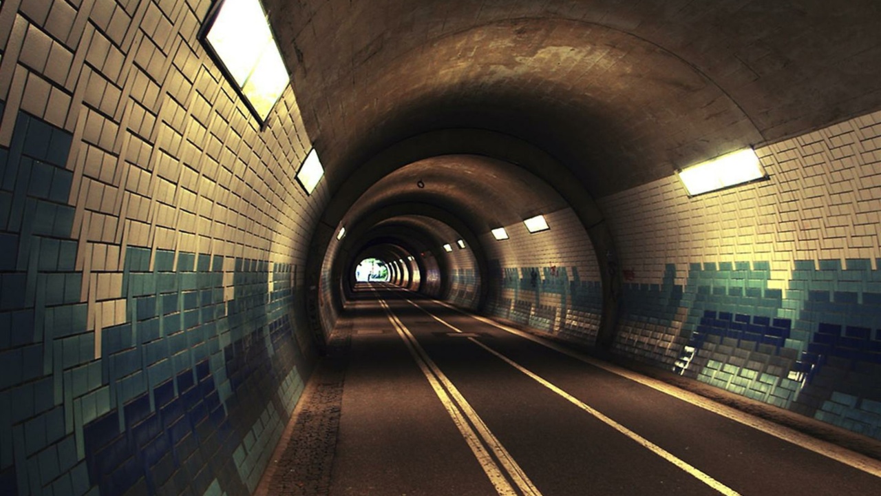 Das Tunnel Wallpaper 1280x720