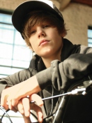 Justin Bieber wallpaper 132x176