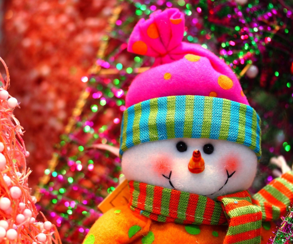 Обои Cute Bright Christmas Snowman 960x800