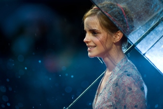 Emma Watson - Obrázkek zdarma pro 720x320