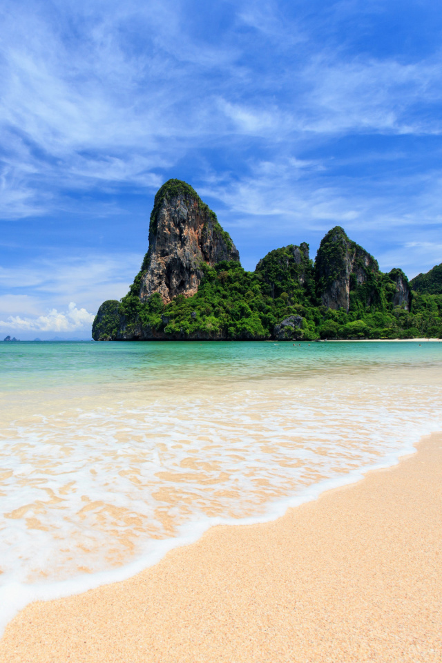 Обои Railay Beach in Thailand 640x960