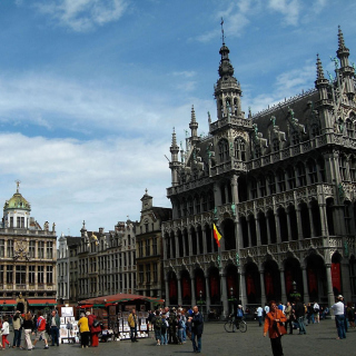 Kostenloses Brussels Grand Place on Main Square Wallpaper für 128x128