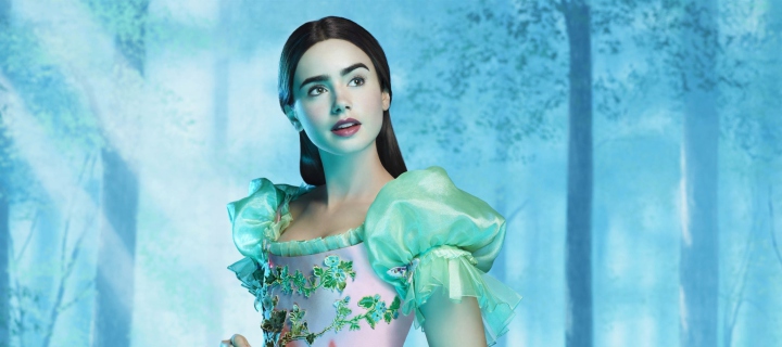 Обои Lilly Collins As Snow White 720x320