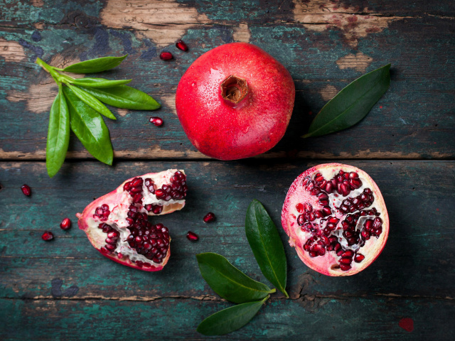 Organic Pomegranate wallpaper 640x480