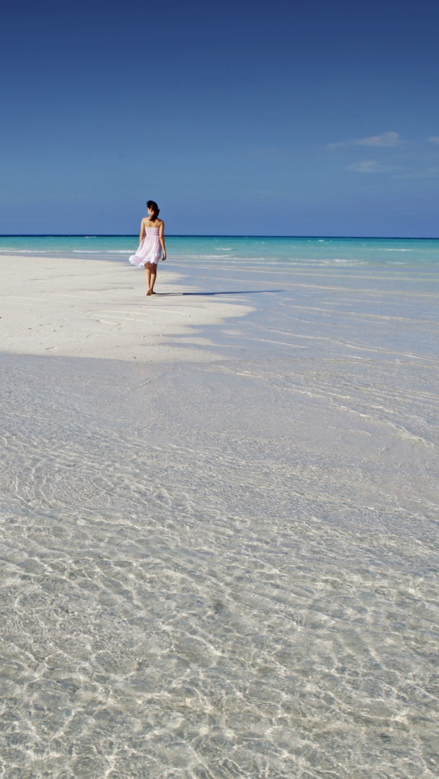 Maldives Paradise wallpaper 640x1136