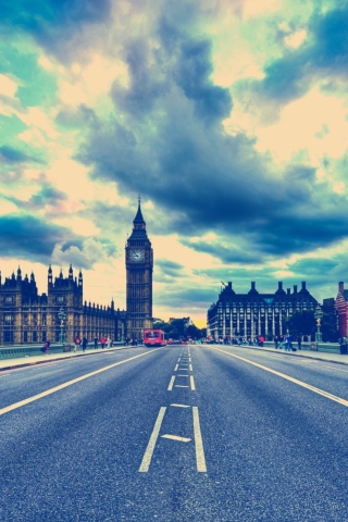 Amazing London screenshot #1 320x480