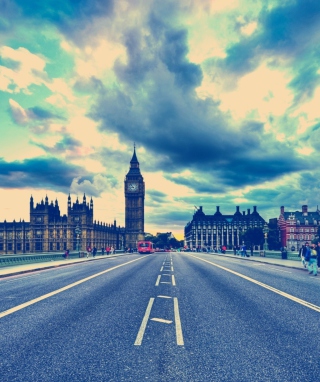 Free Amazing London Picture for Nokia Lumia 928