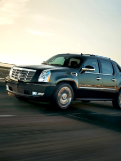 Screenshot №1 pro téma Cadillac Escalade EXT Pickup Truck 240x320