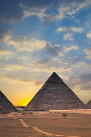 Egypt Pyramids wallpaper 320x480