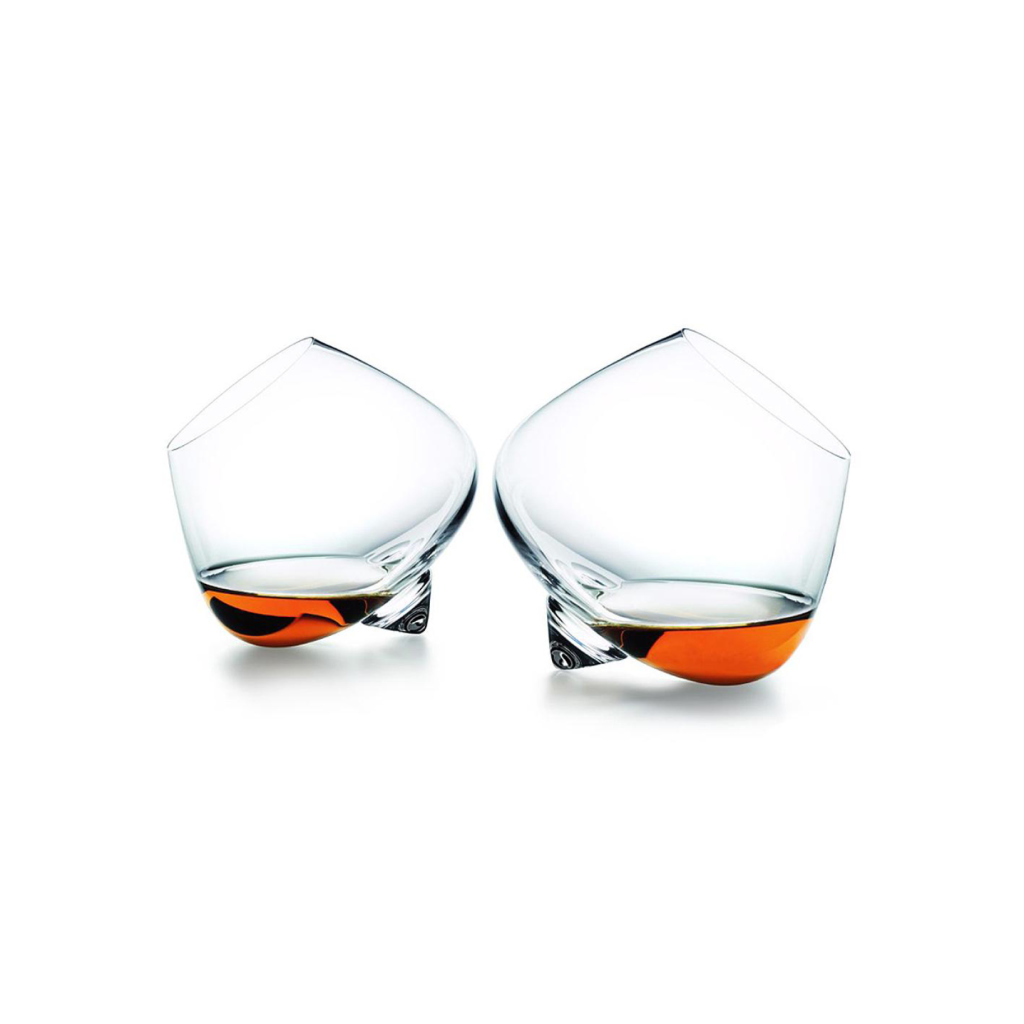Das Cognac Glasses Wallpaper 1024x1024