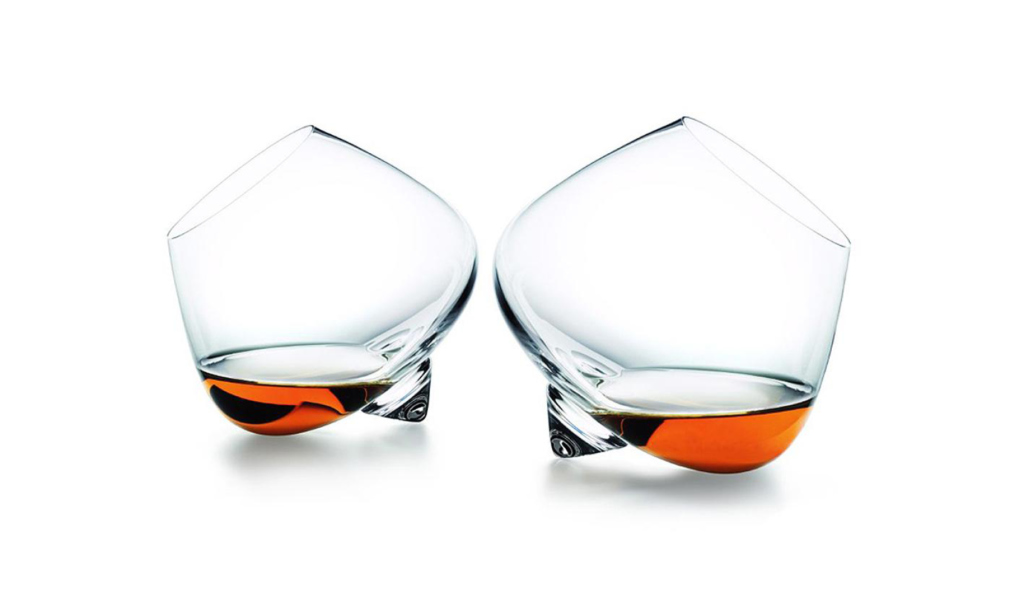 Das Cognac Glasses Wallpaper 1024x600