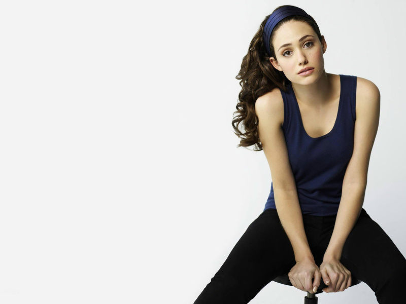 Emmy Rossum in Sweet Clothes wallpaper 800x600