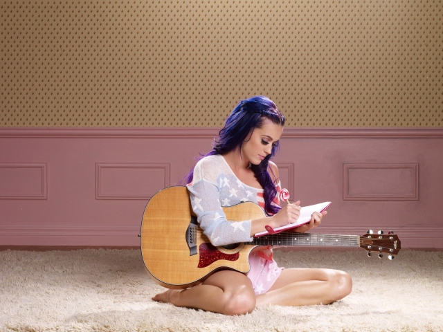 Обои Katy Perry - Part Of Me 640x480