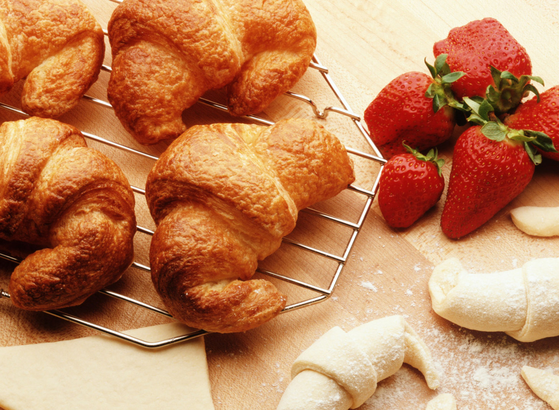 Croissants And Strawberries wallpaper 1920x1408