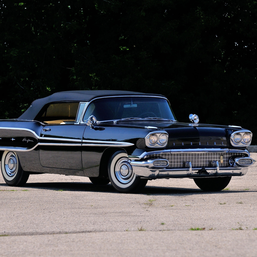 Das 1958 Pontiac Chieftain Wallpaper 1024x1024