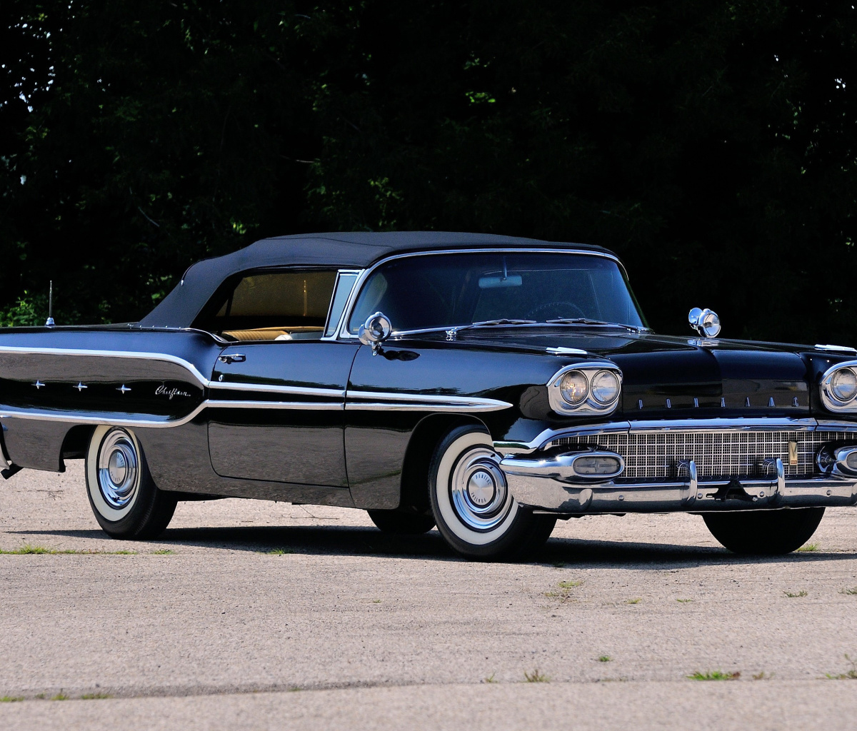 Обои 1958 Pontiac Chieftain 1200x1024