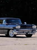 Sfondi 1958 Pontiac Chieftain 132x176