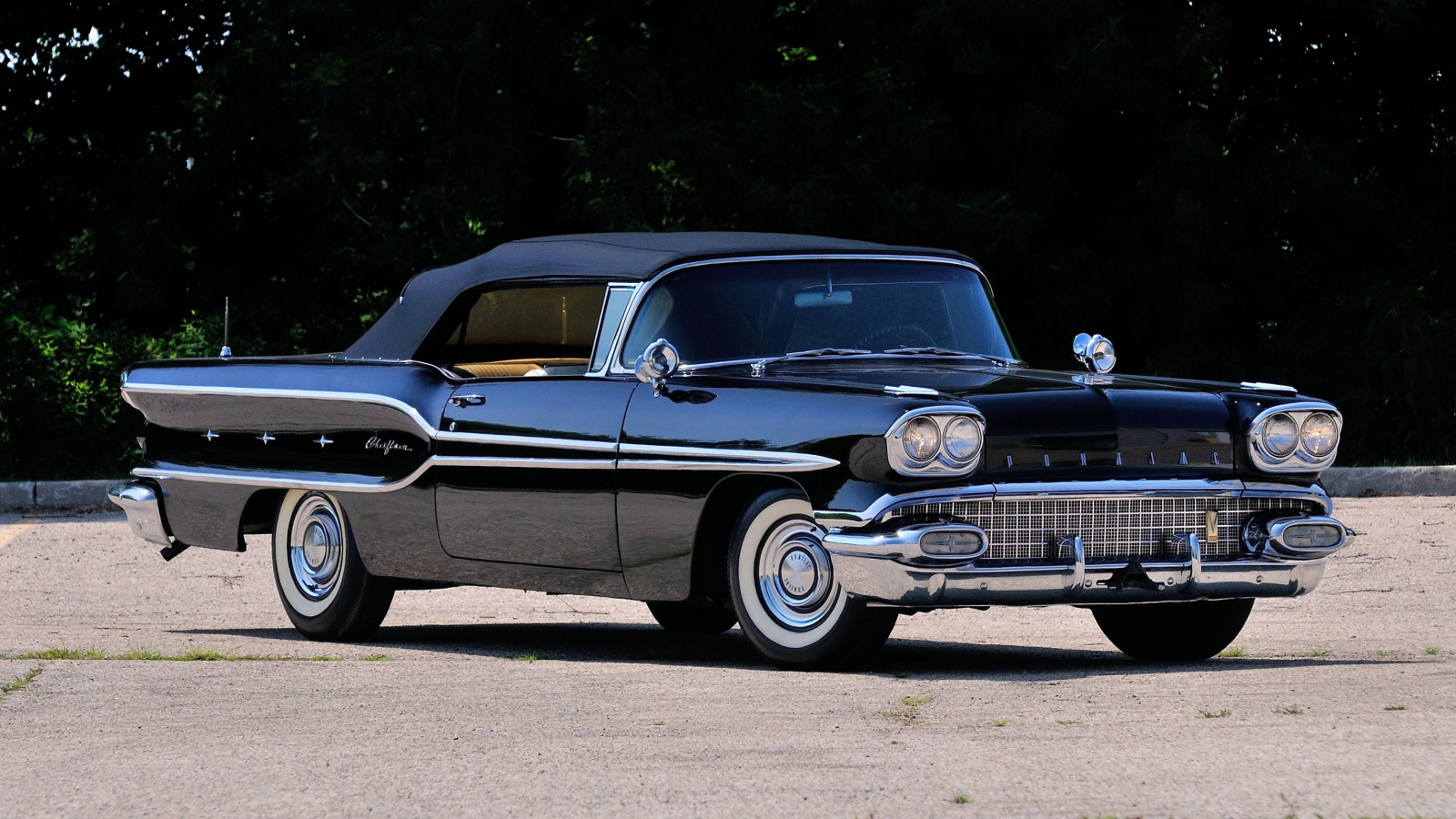 1958 Pontiac Chieftain screenshot #1 1600x900