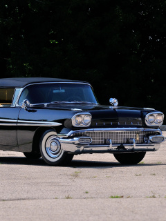 Обои 1958 Pontiac Chieftain 240x320