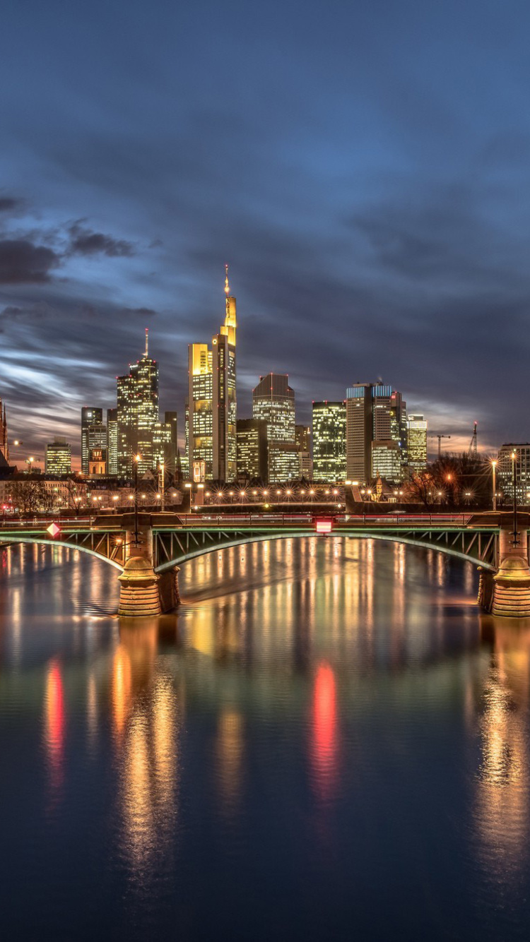 Frankfurt screenshot #1 750x1334