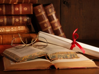 Books wallpaper 320x240