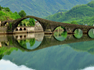 Ponte del Diavolo, Maddalena wallpaper 320x240