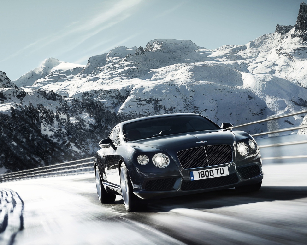 Das Bentley Continental V8 Wallpaper 1280x1024