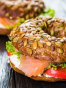 Обои Bagel with Salmon 132x176