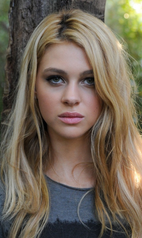 Nicola Peltz Actress wallpaper 480x800