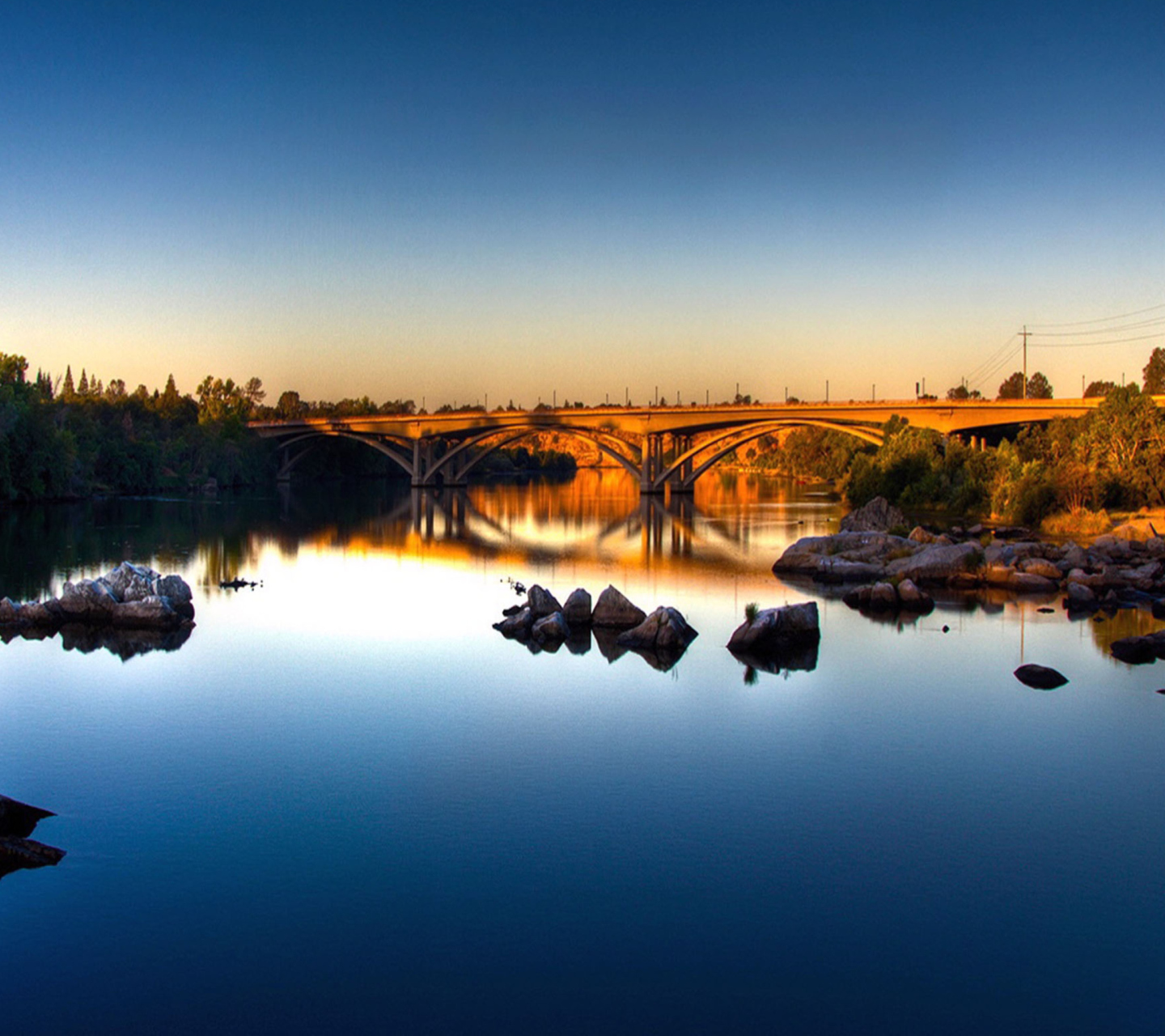 Sfondi River With Bridge 1440x1280