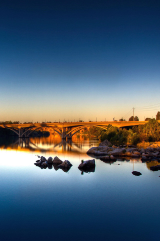 Sfondi River With Bridge 320x480
