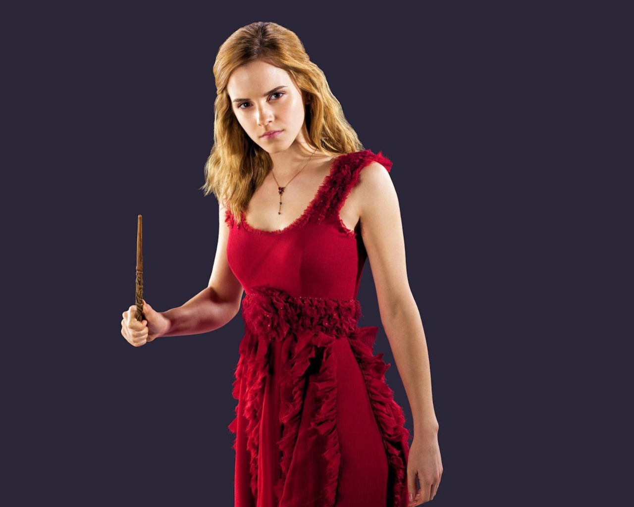 Das Emma Watson In Red Dress Wallpaper 1280x1024