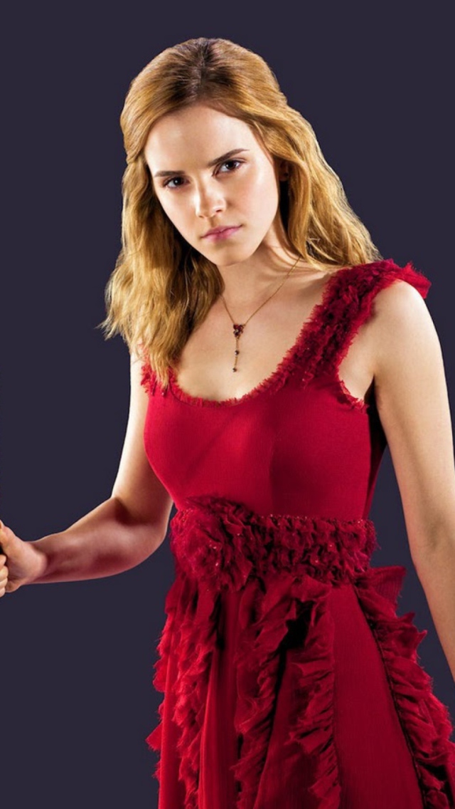 Sfondi Emma Watson In Red Dress 640x1136